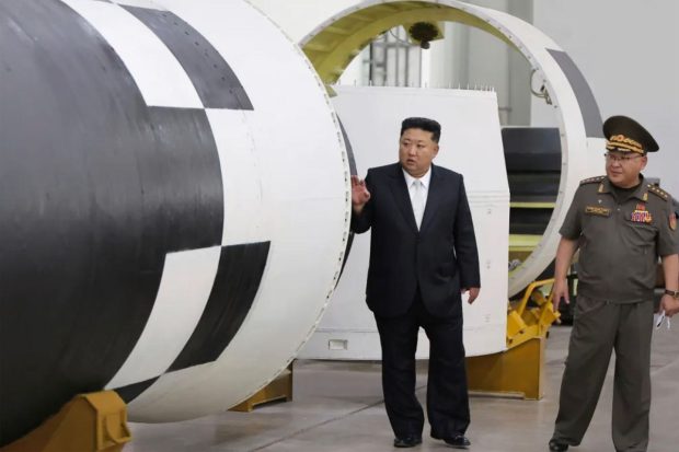 Coreea de Nord are suficient uraniu îmbogățit pentru a produce „un număr enorm de arme nucleare”