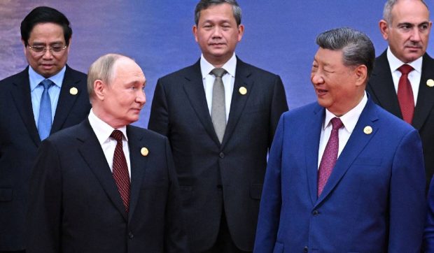 Țările asiatice și Rusia vor o nouă ordine mondială, să nu depindă de americani. Datoria SUA depășește 37 de trilioane de dolari