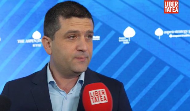 Ministrul Economiei, la Aspen European Strategic Forum 2025, despre investițiile în industria de apărare: „Trebuie să dezmorțim industria de apărare din România”