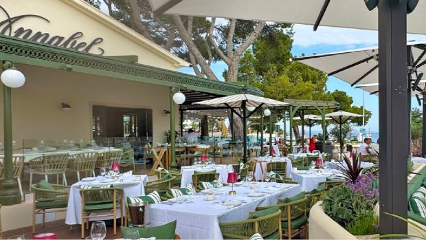 Nota uriașă de plată de 63.000 de euro, explicată de patronul restaurantului din Mallorca: „Peștele de 45.000 de euro nu era, de fapt, pește!”. Cine a plătit masa