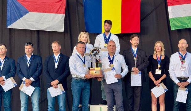 România a câștigat aurul mondial la acrobație aviatică: „Un podium 100% românesc”