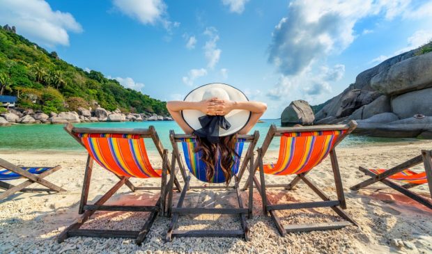 Septembrie, a patra lună de vară pentru români. Cât s-au ieftinit vacanțele în ultimele săptămâni