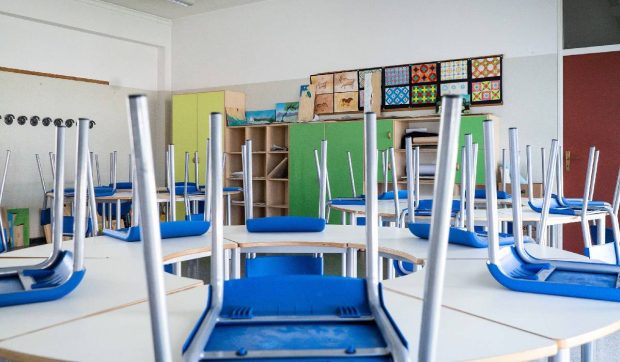 Partidul lui Merz vrea să taie banii și statutul profesorilor din Germania: Chiar ne dorim greve?
