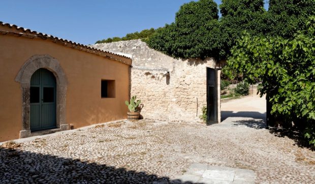 Un cioban român dat dispărut în Italia a supraviețuit 12 zile doar cu apă și mere