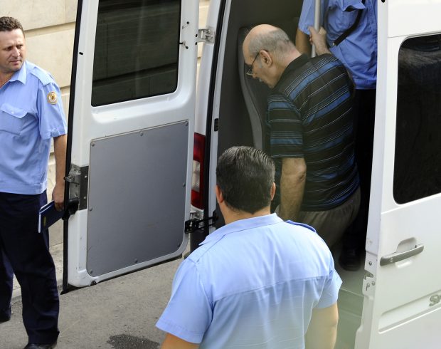 Sergiu Băhăian, scos din pușcărie pentru a fi tratat într-un spital de stat. Toate bolile de care suferă temutul „călău al boschetarilor”