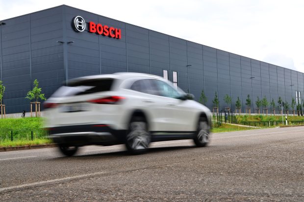 Bosch dă afară 13.000 de angajați pentru a reduce costurile. Grupul german are șase fabrici și centre de dezvoltare în România
