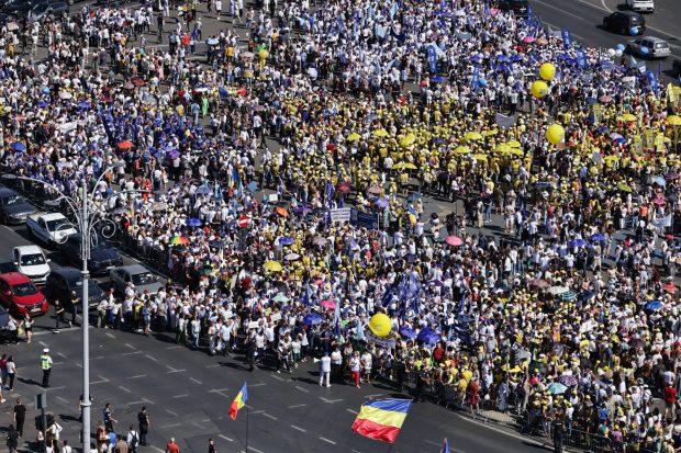 Profesorii nu cedează. Marius Nistor, lider sindical: „Dacă lovești în educație, vor înflori extremismul și criminalitatea. În loc de școli, în România vom construi mai multe pușcării”