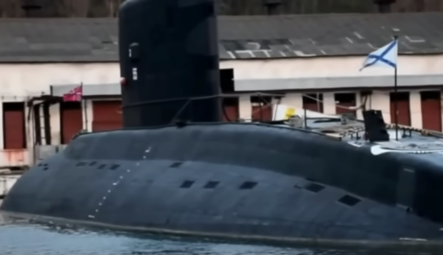 Un submarin nuclear rusesc, în pericol de explozie după un accident grav în Mediterană: combustibilul se scurge direct în cală