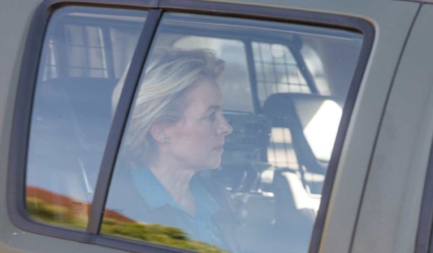 Avionul cu care zbura Ursula von der Leyen, ținta unui presupus atac cibernetic rusesc: a rămas fără semnal GPS