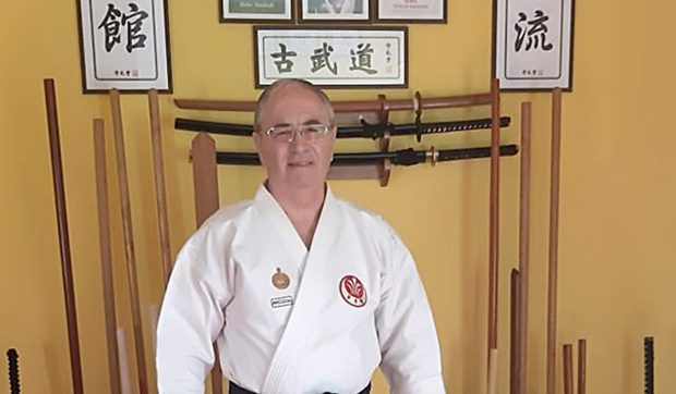 „Racolat în mod obligatoriu”. Cum își turna colegii de muncă la Securitate Vasile Manea, vicepreședinte al Federației Române de Karate