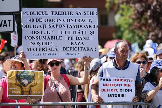 Profesorii șpăgari-leneși și alte prostii pe care le-ați auzit zilele astea