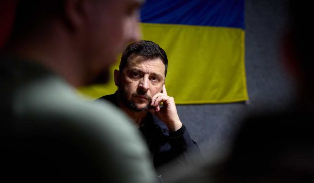 Volodimir Zelenski a avut o convorbire telefonică „substanțială” cu Steve Witkoff și cu ginerele lui Donald Trump, Jared Kushner