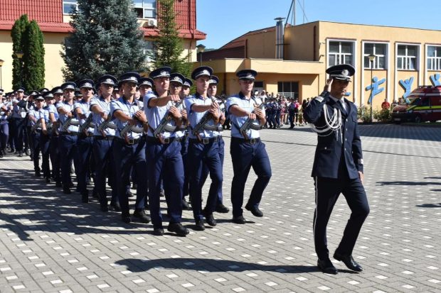 A început recrutarea tinerilor din Galați în Poliție și Jandarmerie. Condițiile obligatorii care trebuie îndeplinite