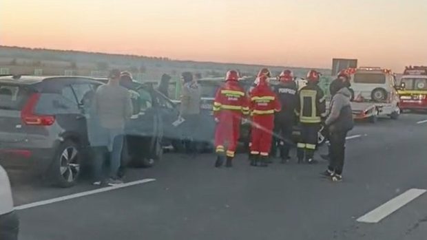 Accident în lanț cu 4 mașini pe sensul Ploiești – București de pe A3, traficul a fost afectat