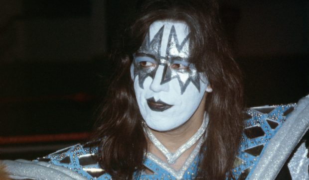 Ace Frehley a murit la 74 de ani. Chitaristul trupei KISS căzuse în studioul de înregistrări