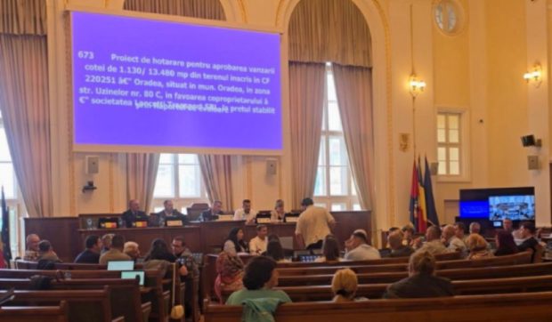 Căsătorii întrerupte de alarma Primăriei Oradea care e defectă. Consilierii nici nu mai reacționează când se declanșează