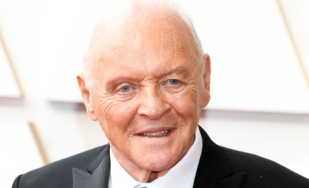 Imagine Stire Anthony Hopkins dezvăluie momentul în care a realizat că e alcoolic: „Puteam să omor pe cineva”. De 49 de ani a renunțat la viciu | 2review.ro