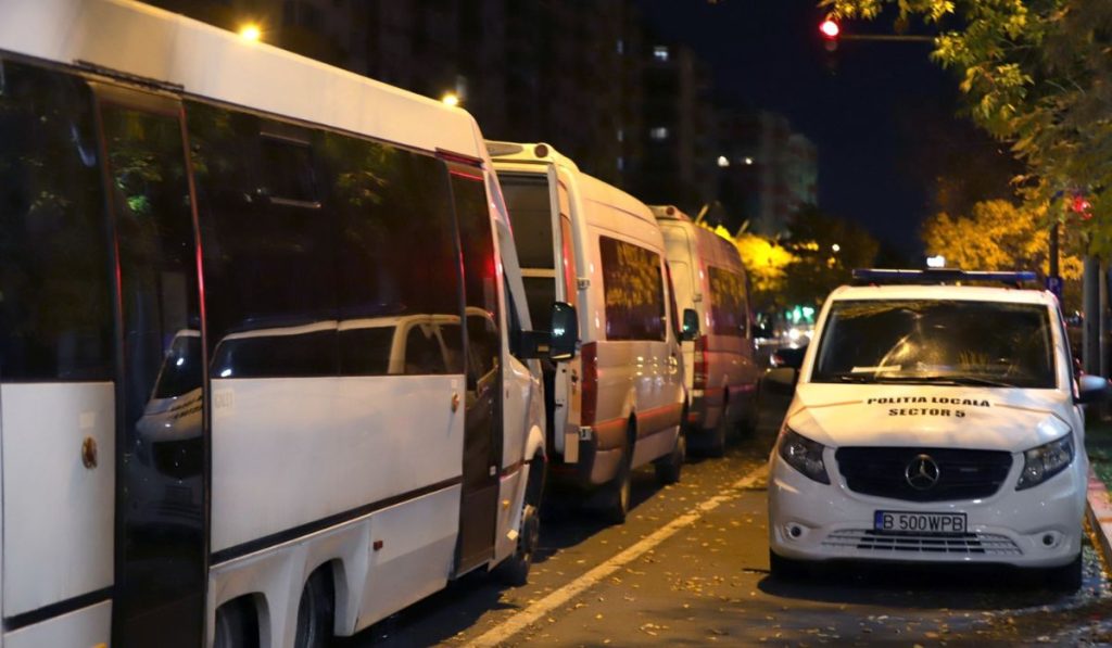 Autobuze distruse în urma exploziei din Rahova