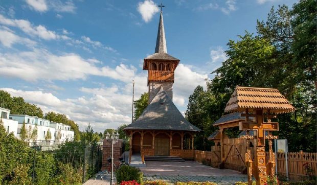 „Valahia din Giesing”. Biserica românească „Sfânta Maria” din München, promovată de presa germană