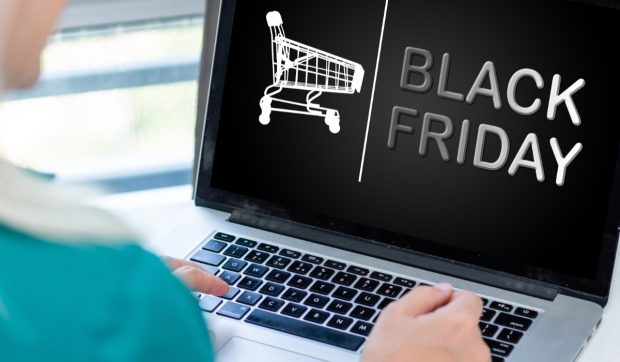 Live blog – Reduceri de Black Friday 2025. eMAG te dă cu excavatorul, tu dai cu aspiratorul