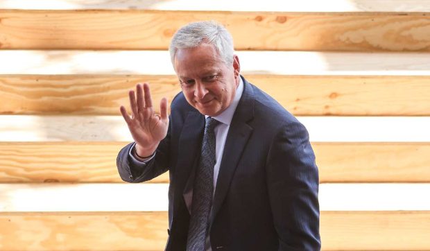 Toată Franța îl urăște pe Bruno Le Maire, fostul ministru de Finanțe