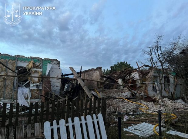 Femeia care a murit cu soțul și cei doi copii era însărcinată cu gemeni, anunță ucrainenii după atacul din regiunea Sumî. Rușii au bombardat și Harkovul