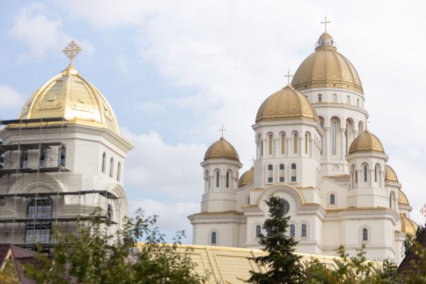Concretizarea unui vis secular. Va reuși noua catedrală patriarhală să le redea românilor sentimentul unui destin comun?