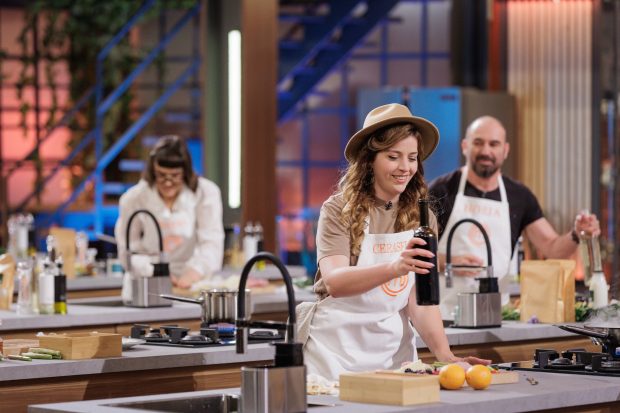 Imagine Stire „MasterChef” 6 octombrie 2025. Tensiunea crește după ce doi concurenți au părăsit show-ul. Ce se va întâmpla diseară la Pro TV | 2review.ro