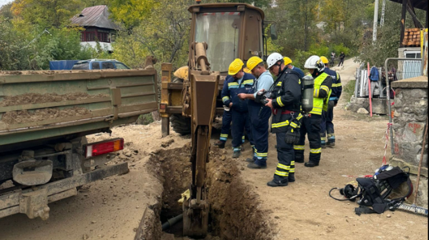 Strada Brățării din sectorul 3 din București, închisă de urgență. Drumurile construite de Robert Negoiță peste țevile de gaze vor fi închise