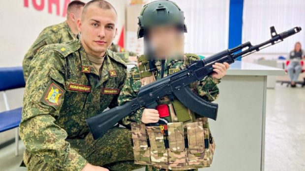 Rușii pregătesc copii de grădiniță pentru armată: „Nu e nimic în neregulă. Aceasta este viitoarea elită pentru serviciul militar”
