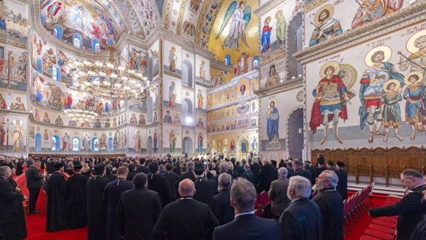 Cum arată Catedrala Mântuirii Neamului în interior. Imagini transmise de Biserica Ortodoxă, pentru că presa a fost interzisă