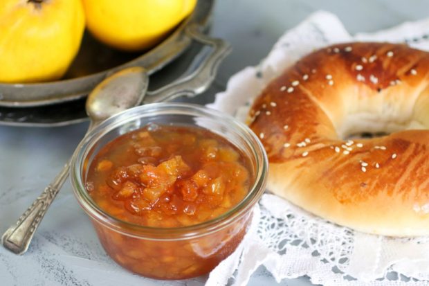 Cât timp se fierbe dulceața de gutui