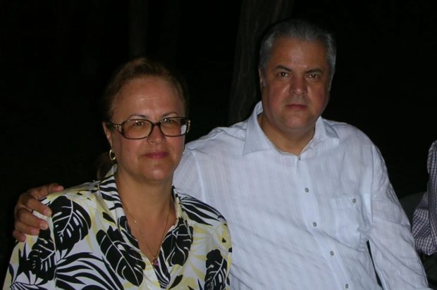 Adrian Năstase e în doliu. Dana Barb, sora lui, a murit: „Era cu trei ani mai mică. A suferit mult în viață”