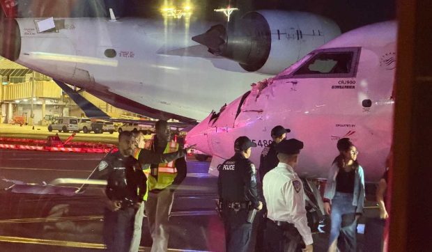 Două avioane, cu 85 de pasageri, s-au ciocnit pe Aeroportul LaGuardia, New York: „Aripa lor ne-a lovit botul și parbrizul cabinei de pilotaj”