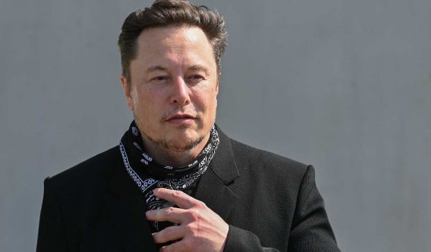 Elon Musk a blocat contul de publicitate al Comisiei Europene, după ce rețeaua socială X a fost amendată de UE cu 120 de milioane de euro