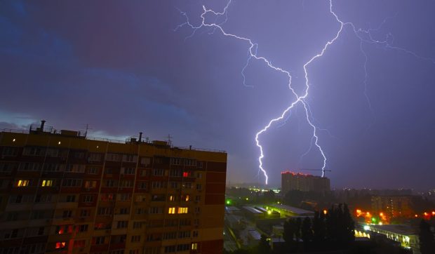 Avertizare meteo ANM nowcasting. Cod roșu de ploi în Constanța, lista localităților afectate