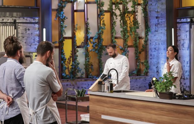Imagine Stire MasterChef, 28 octombrie 2025. Cine sunt Gabriella Esposito si Antonio Conza, invitații speciali care ajung în platou | 2review.ro