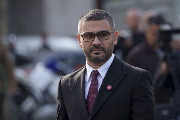 Florin Manole, după mesajele ostile din cauza semnării legii împotriva căsătoriilor între copii: „Sunt etnic rrom şi asta nu o să treacă”