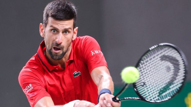 Novak Djokovici, eliminat surprinzător în semifinale la Shanghai de locul 204 mondial