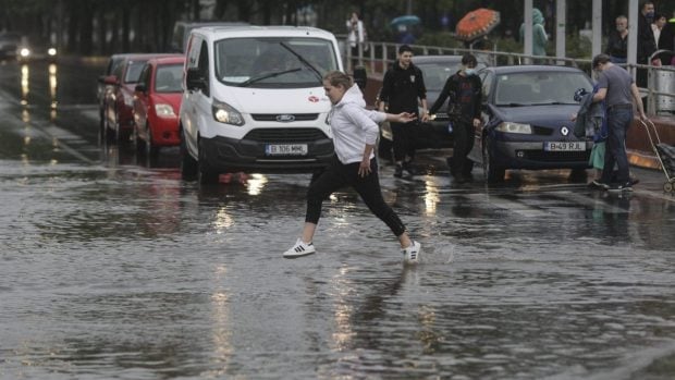 Vremea în perioada 20 aprilie – 18 mai 2026: ploi în toată ţara săptămâna viitoare. Cum va fi vremea în minivacanţa de 1 Mai