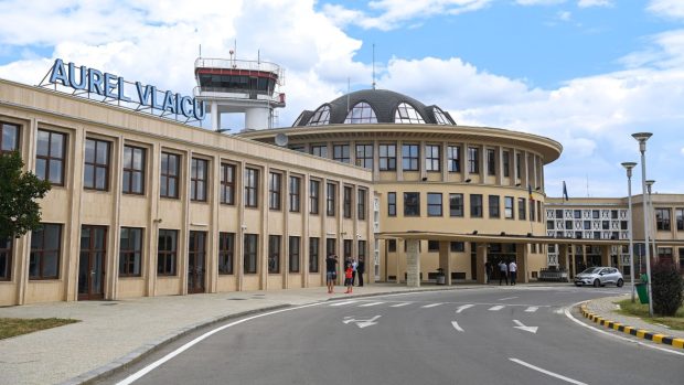 Aeroportul Băneasa ar urma să opereze doar zboruri pe timp de zi, pentru a reduce zgomotul: „Avem foarte multe plângeri”