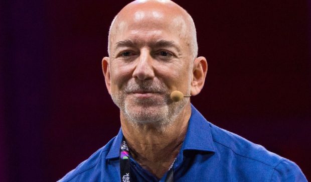 Care este noul „vis spațial” al lui Jeff Bezos: centre de date în spațiu și orașe pe orbita Pământului