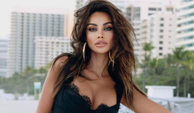 Imagine Stire Decizia luată de Mădălina Ghenea, după ultimele dezamăgiri în dragoste: „Posibilitățile de a o termina definitiv cu bărbații sunt foarte mari” | 2review.ro