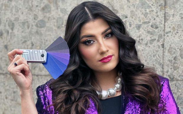 Cum alegi culorile care te avantajează. Mariana Romanică, consultant de imagine cu studii în Statele Unite și Italia: „Poți purta orice culoare, dacă știi cum să o adaptezi la tine”