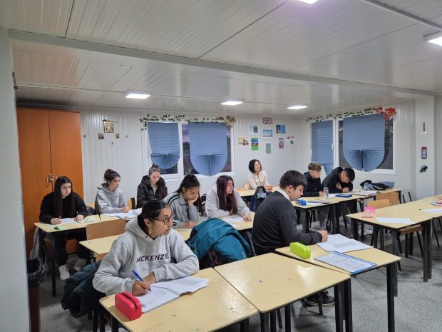 Ce sunt orele remediale pe creier odihnit, metoda inedită prin care directoarea unei școli de la sat a crescut rata de promovare a Evaluării Naționale la 100%