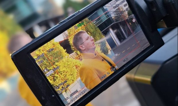Imagine Stire Marius Niță de la Antena Stars, dezvăluiri despre fratele lui geamăn: „Ți-ar plăcea să dezvolt un soi de telenovelă” | 2review.ro