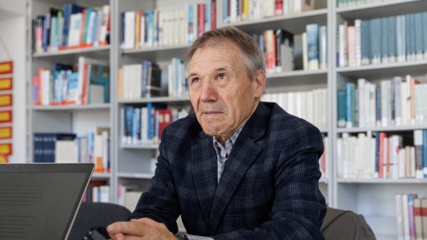 INTERVIU Scriitorul basarabean Nicolae Negru, la 77 de ani, despre copilăria din Siberia, redescoperirea identității românești și reunire: „Da, eu cred că este inevitabilă”