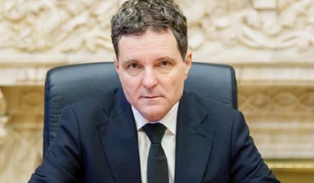 Legea care sancționează coruperea funcționarilor străini, promulgată. Nicușor Dan: „Ne apropie de aderarea la OCDE”