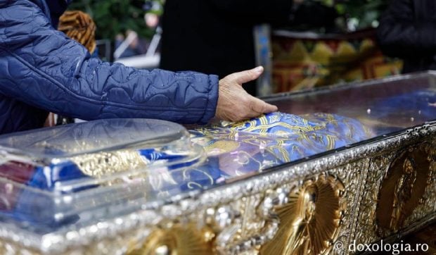 Mai ales femeile nu au voie să facă efort fizic de Sfânta Parascheva, pe 14 octombrie. Care sunt superstițiile zilei