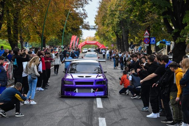 Trofeul Poiana Brașov încheie sezonul de viteză în coastă cu un record absolut de participanți